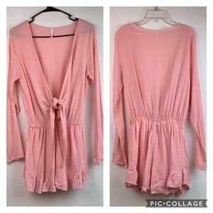 Sage: peach deep V neck ruffle shorts romper M